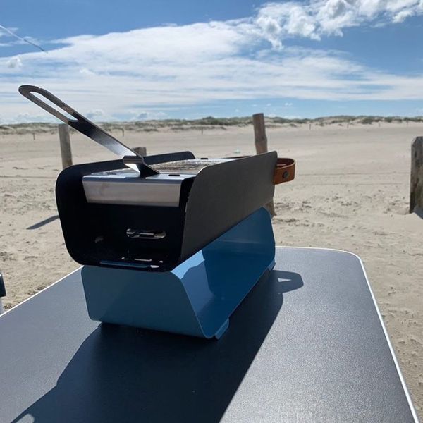 UNA Portable Table-top Charcoal Grill - Pastel Blue